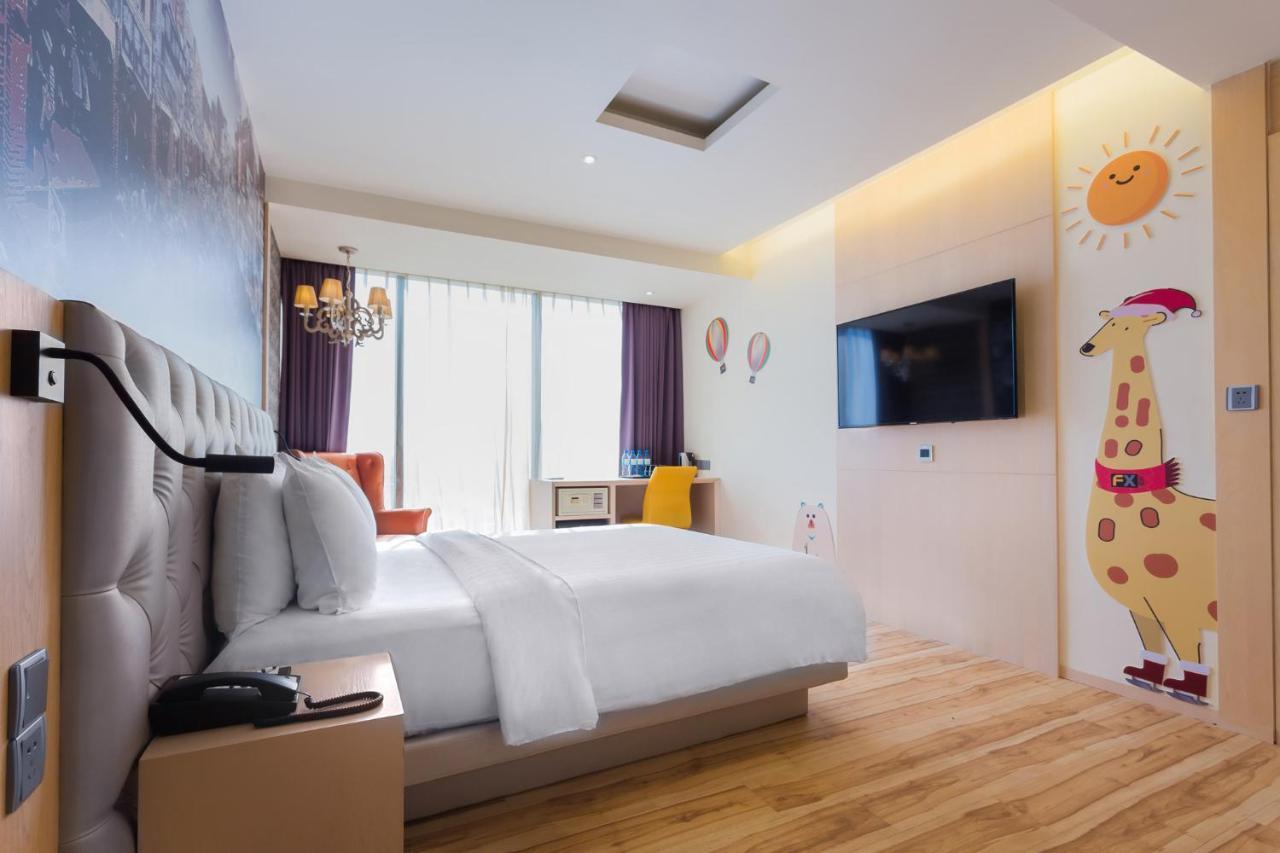 Fx Hotel Tainan Extérieur photo